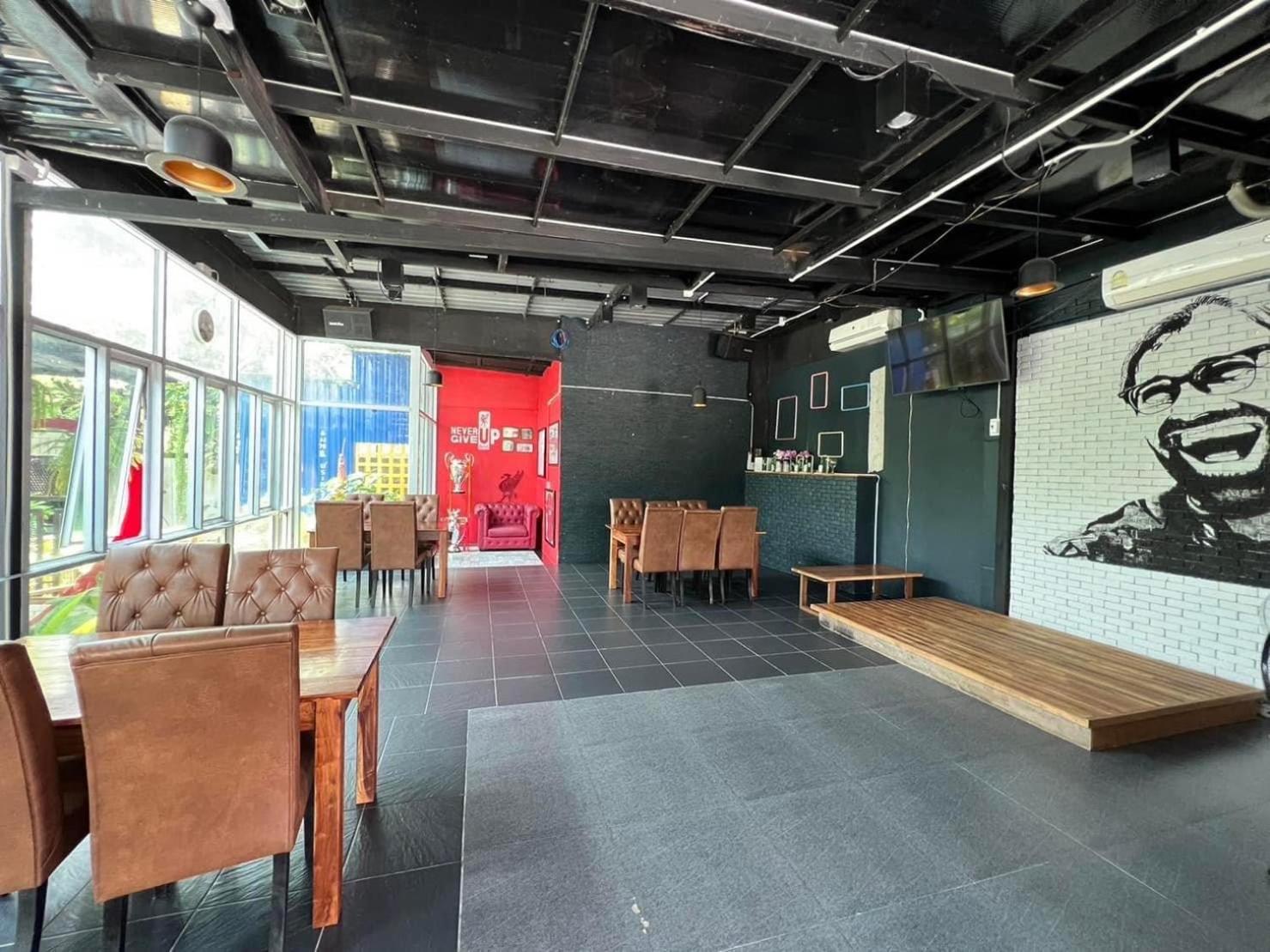 ยูสีเกด รีสอร์ท Sisaket Exterior photo